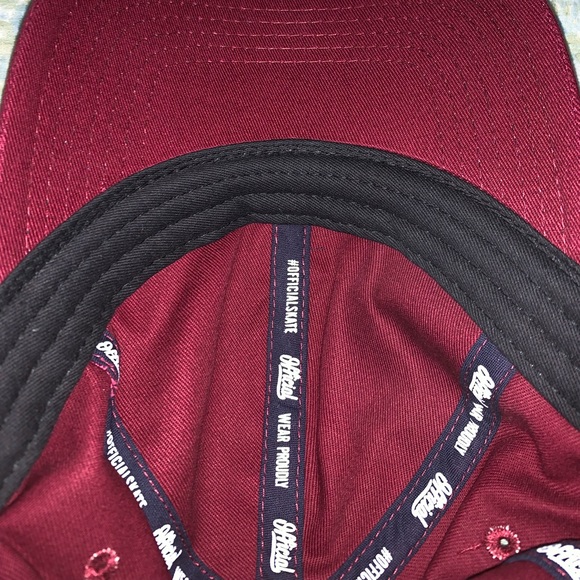 Official Red Hat - Picture 5 of 5